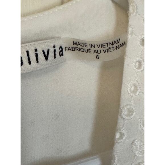 Alice and Olivia Paulina Puff Sleeve Eyelet Romper 6 - Picture 8 of 9